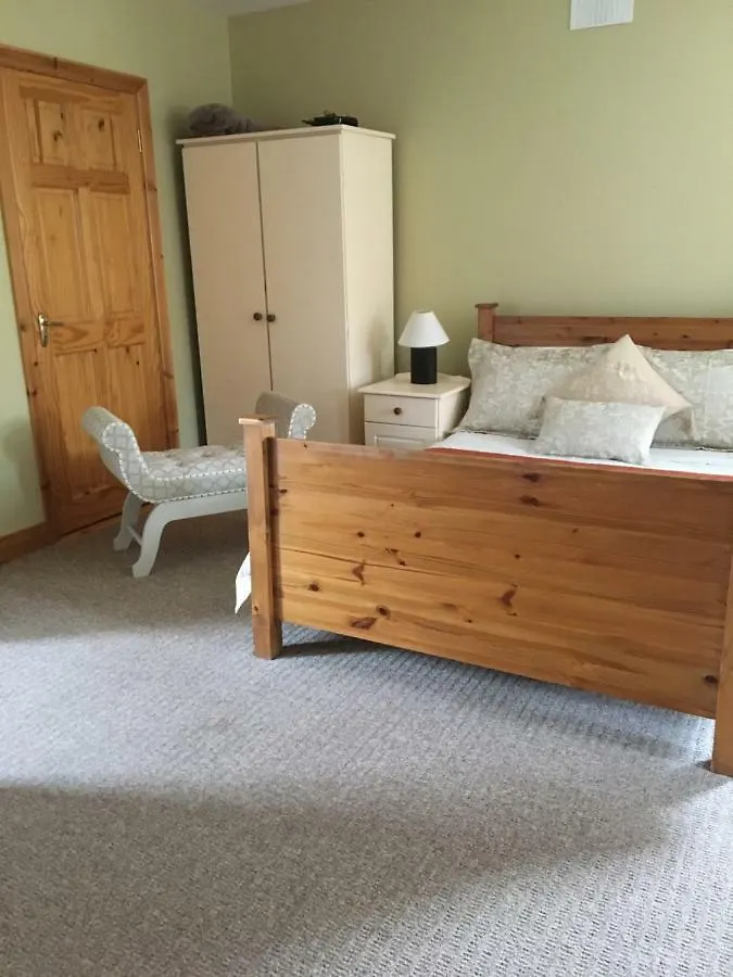 Bed & Breakfast Heeneys 3*
