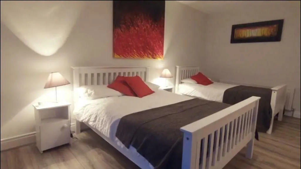 Donamar House Bed & Breakfast