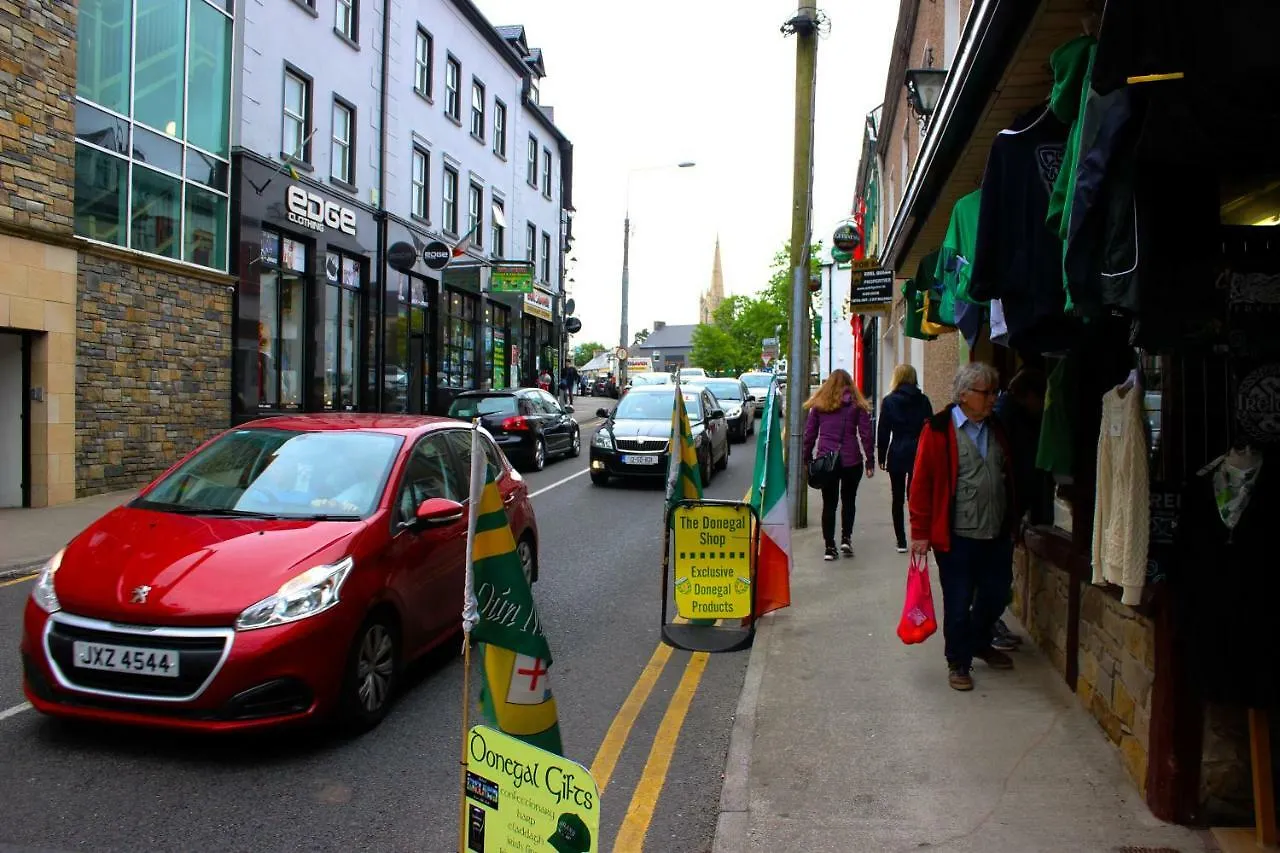 Donegal Lodgings - Apt 3 - Br En-suite *