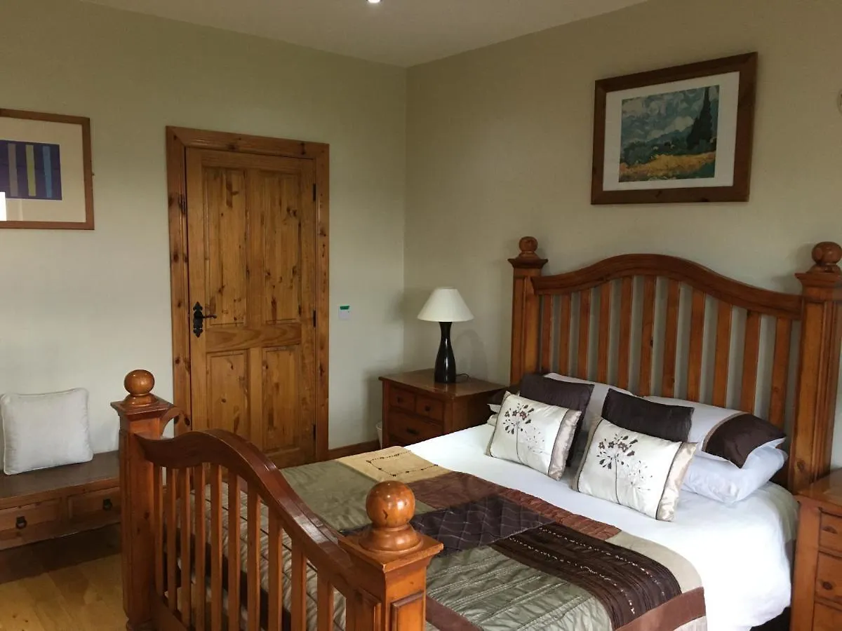 Holiday home Rosswood House *